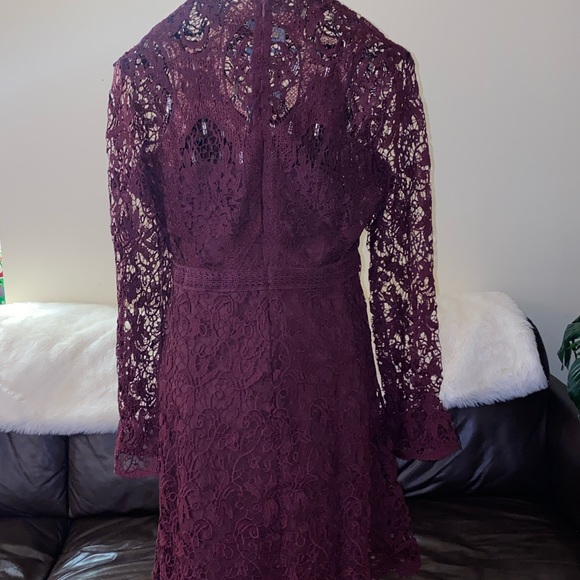 Lace Fit & Flare Dress retail $150 Miia Size 14 Burgundy Grape wine - Picture 6 of 15